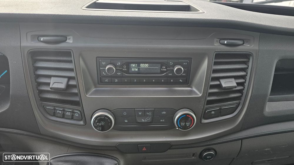 Ford Transit 310 L2 2.0 EcoBlue H2 Trend 2 Portas Laterais - 17