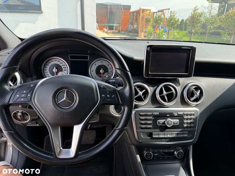 Mercedes-Benz Klasa A 200 CDI 7G-DCT - 7