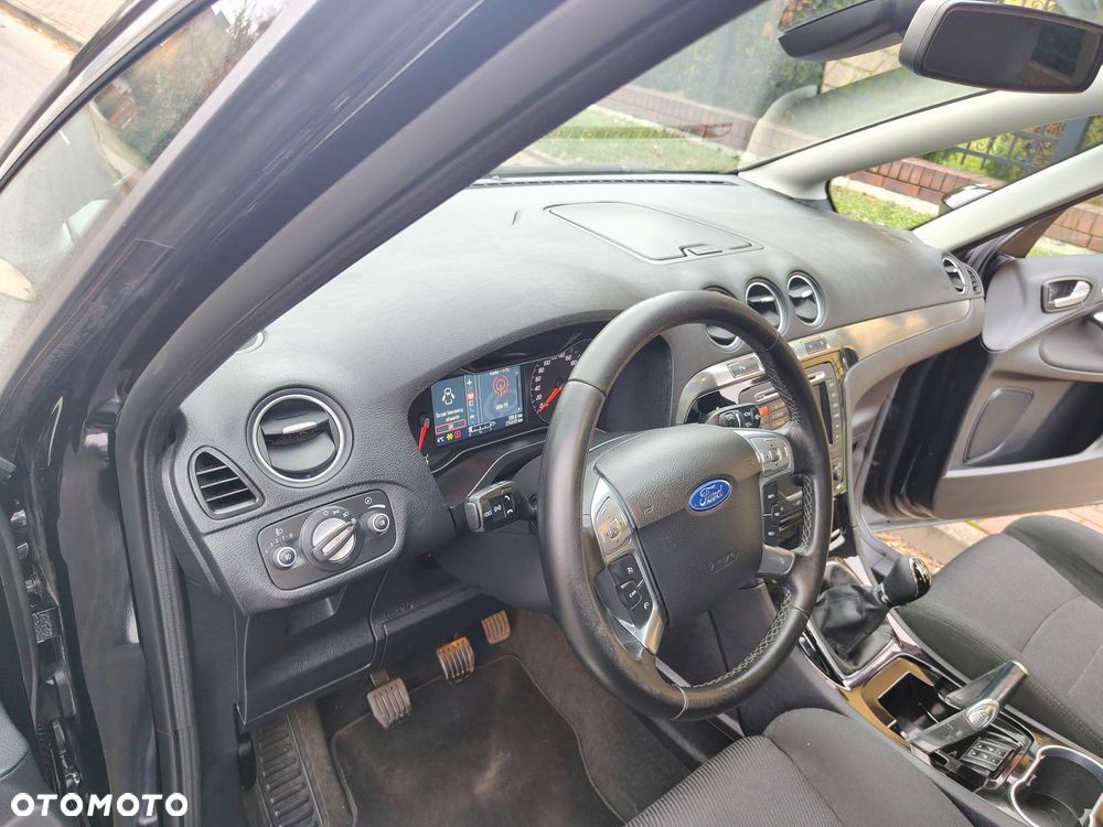 Ford S-Max 2.0 Viva Titanium - 22