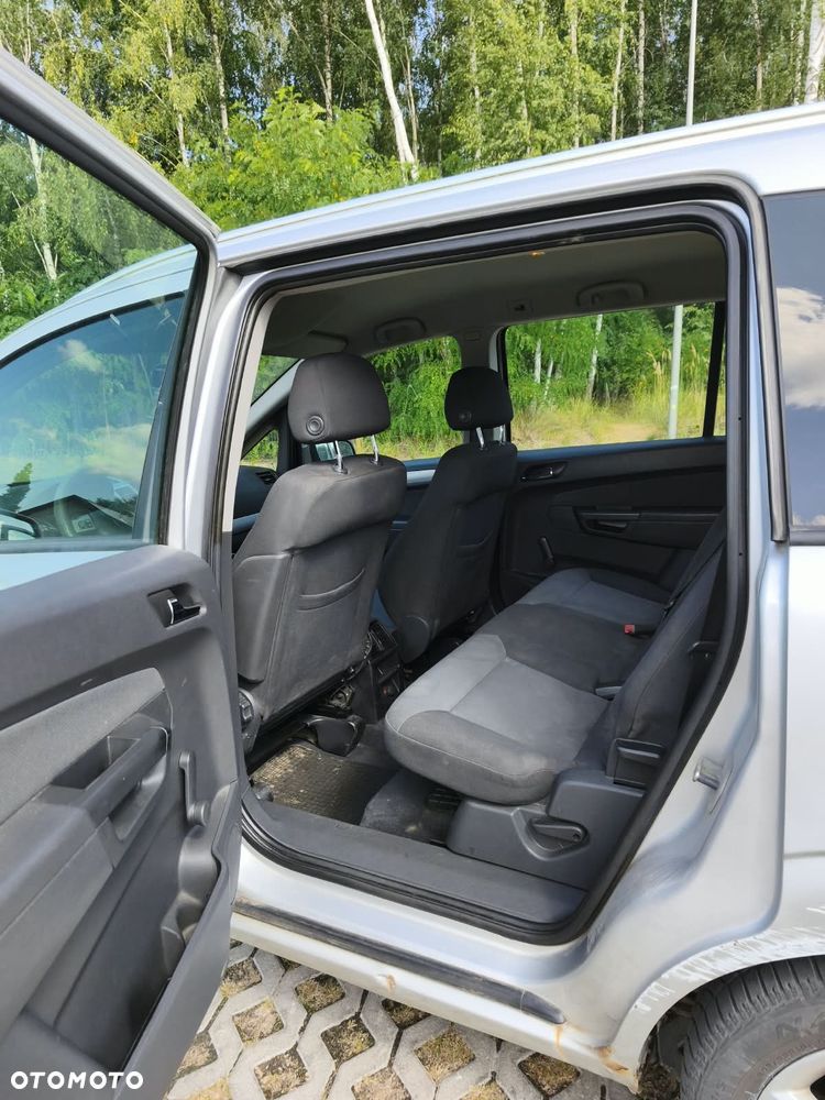Opel Zafira 1.8 Enjoy - 8