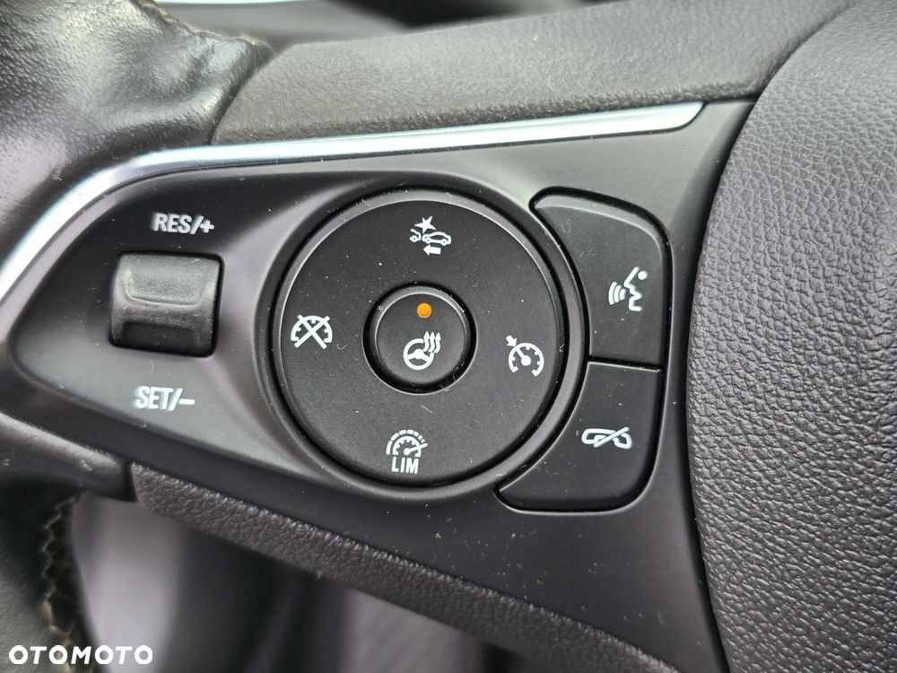 Opel Insignia 2.0 CDTI Business Elegance S&S - 36