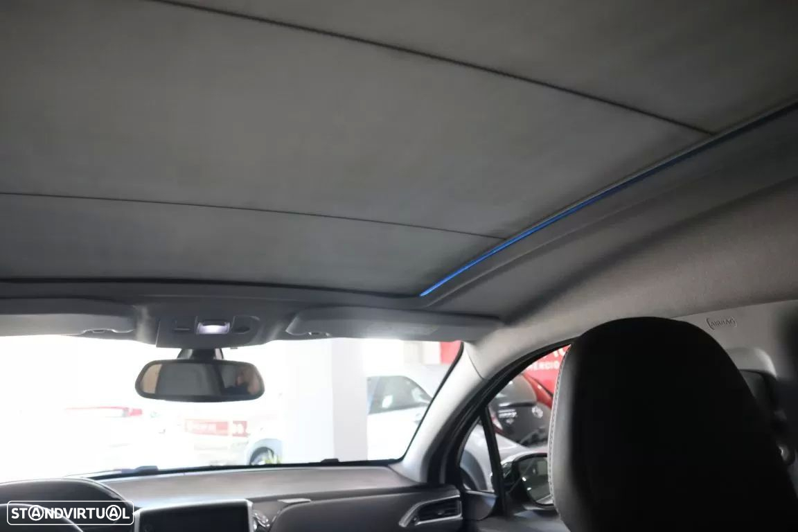 Peugeot 2008 1.6 e-HDi Allure 2-Tronic - 10