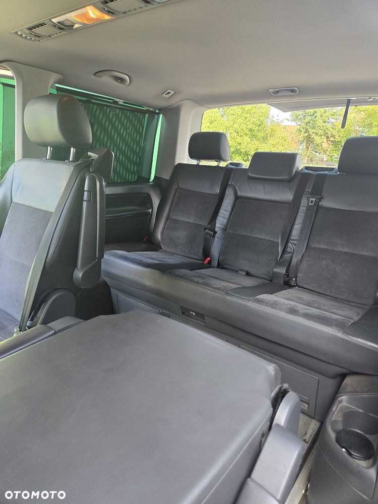 Volkswagen Multivan - 8