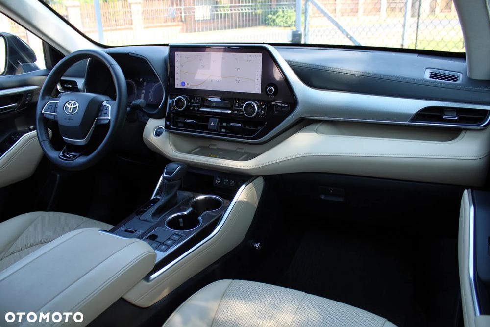 Toyota Highlander 2.5 Hybrid Executive - 31