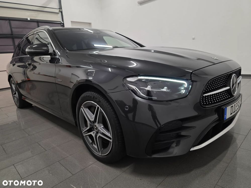 Mercedes-Benz Klasa E 300 de 9G-TRONIC AMG Line - 1