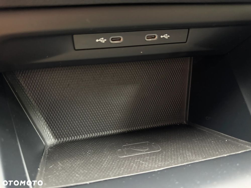 Volkswagen Golf 2.0 TDI Life - 26