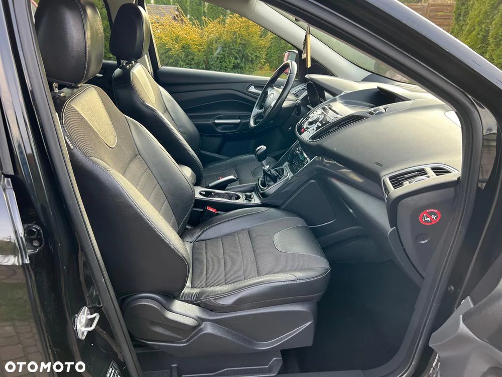 Ford Kuga 2.0 TDCi 4WD Titanium - 7