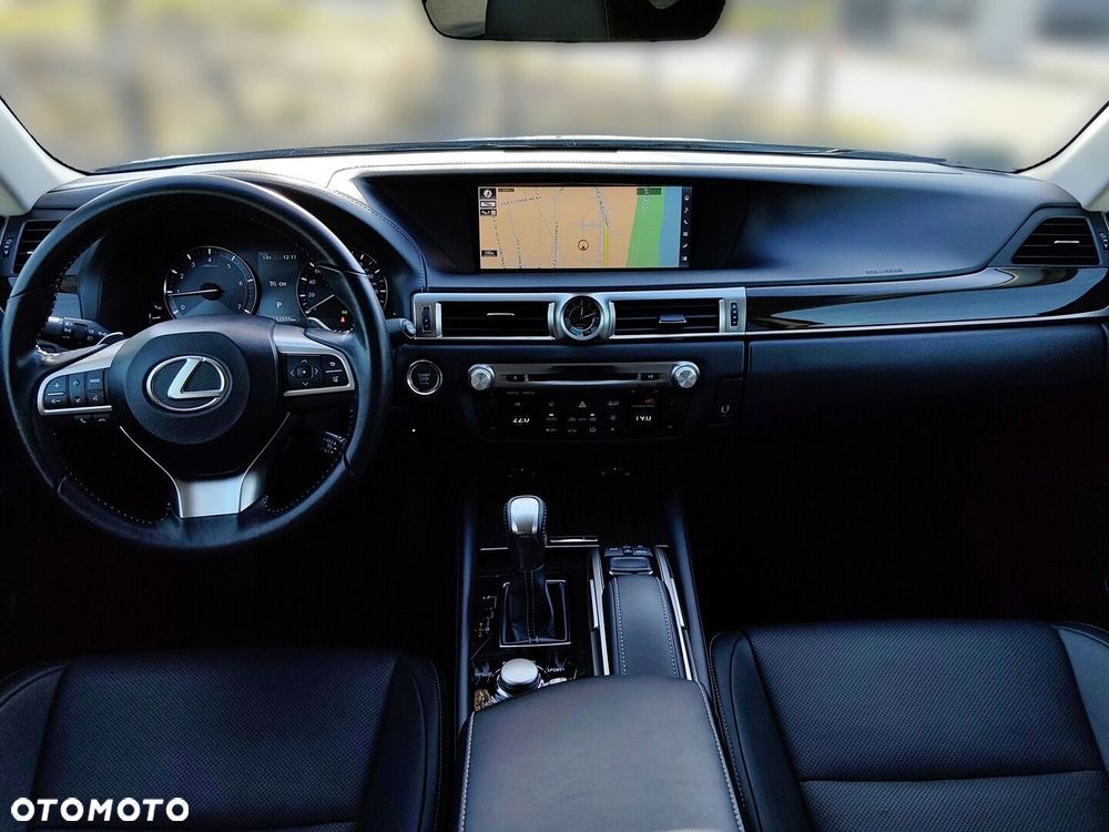 Lexus GS - 16