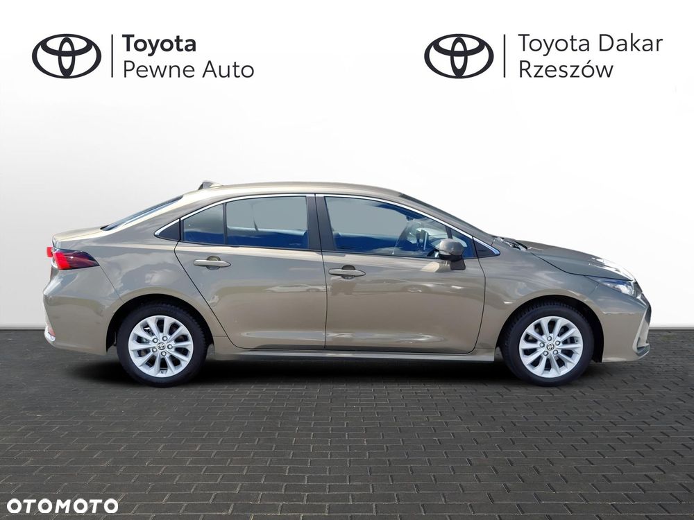Toyota Corolla - 6