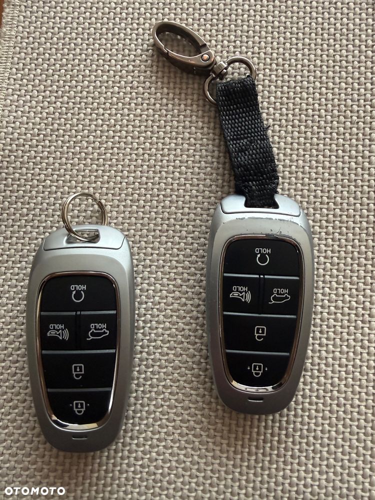 Hyundai Tucson 1.6 T-GDi HEV Executive 4WD - 17