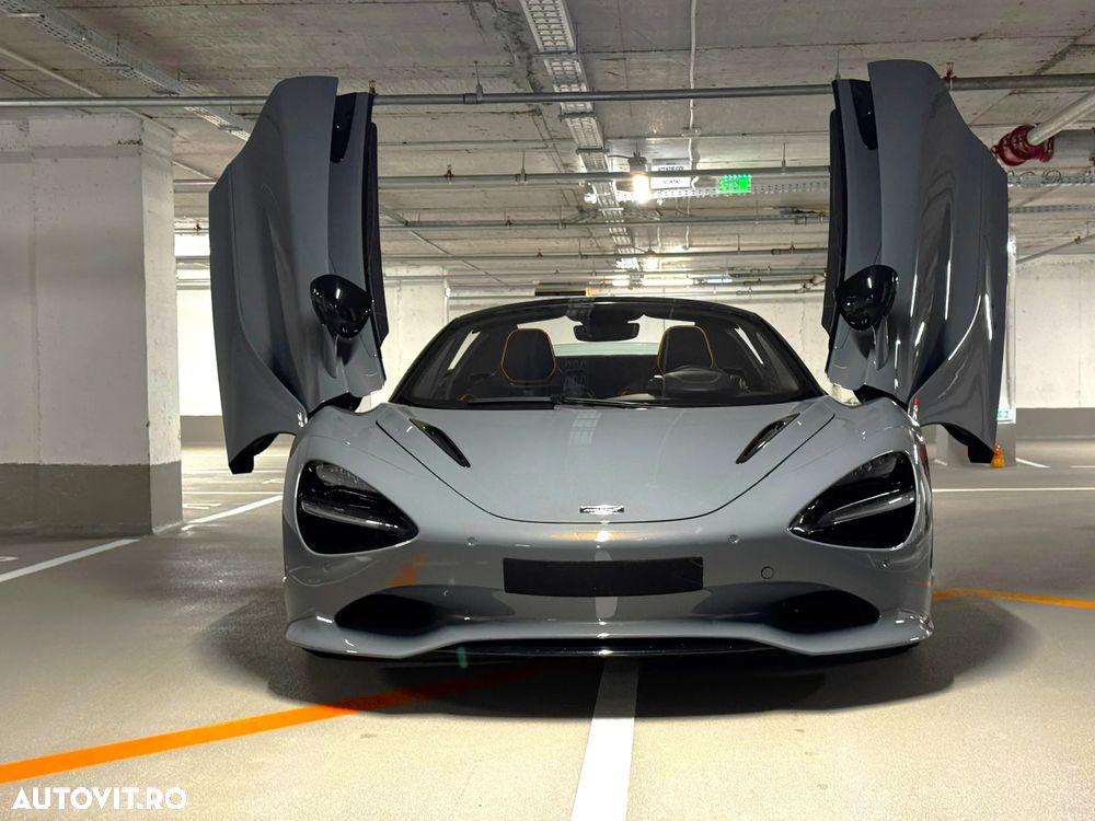 McLaren 750S Spider - 29