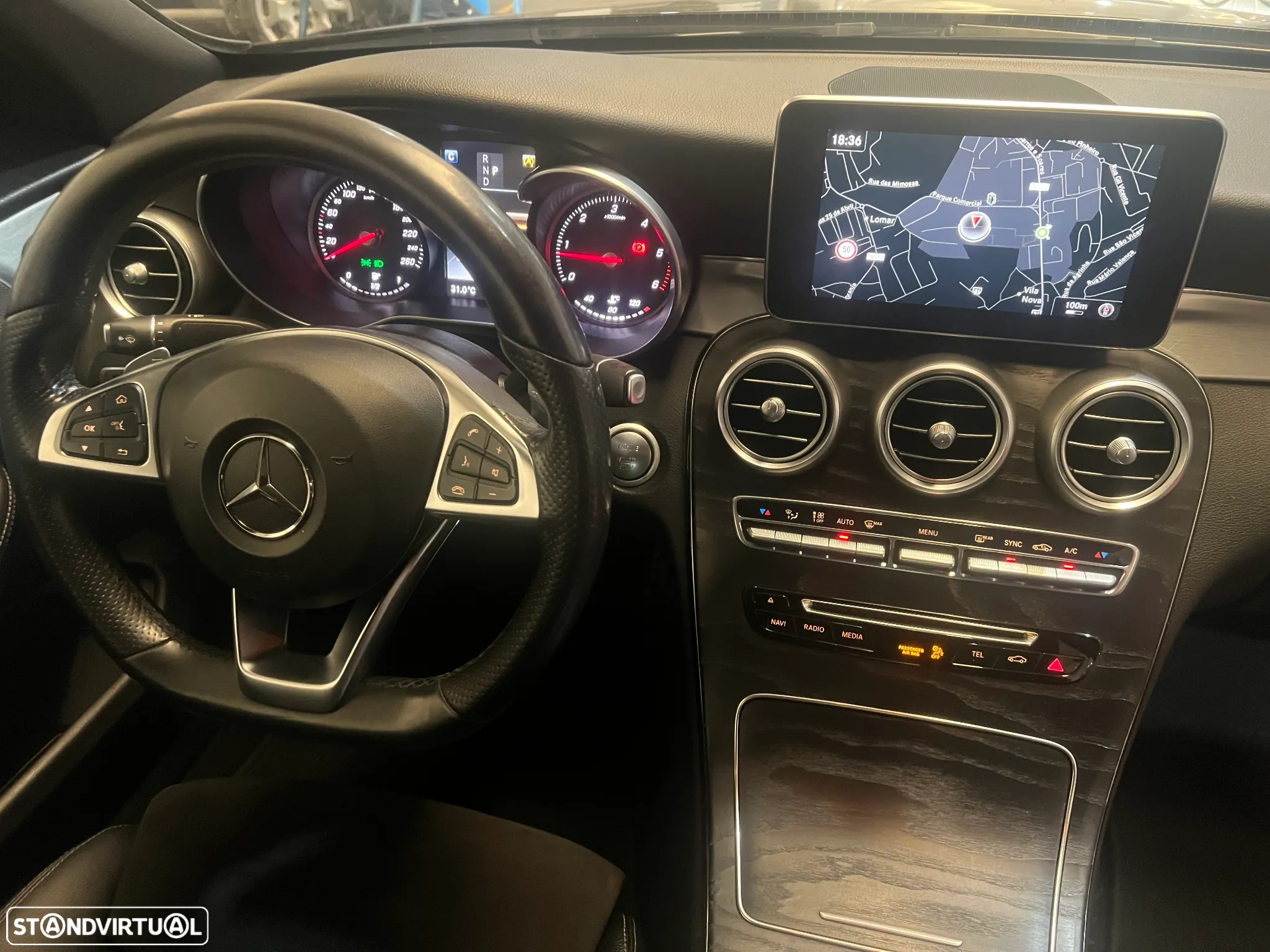 Mercedes-Benz C 220 d Coupe 9G-TRONIC AMG Line - 15