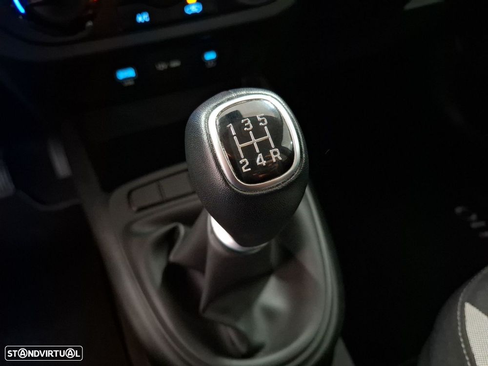 Hyundai i10 1.0 Comfort - 18