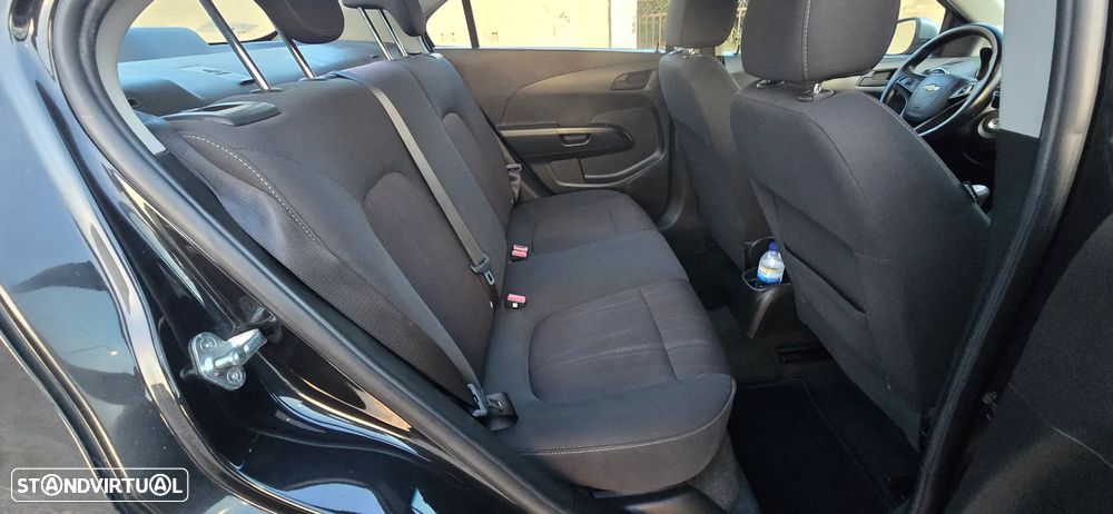 Chevrolet Aveo 1.3 VCDi LTZ - 13