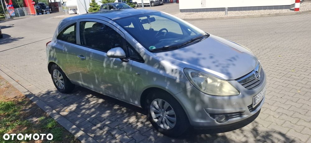 Opel Corsa - 2