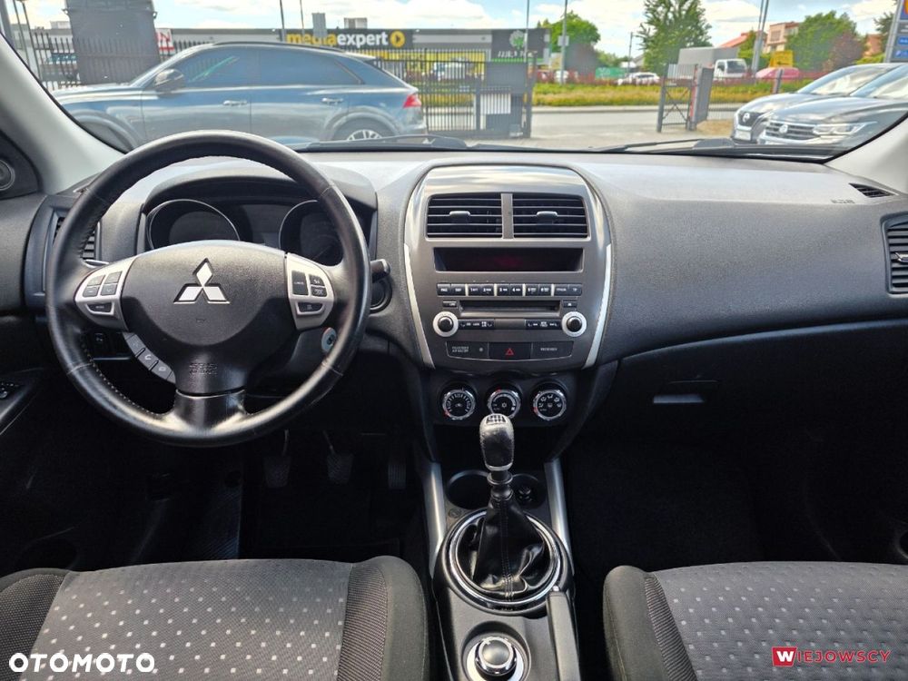Mitsubishi ASX - 19