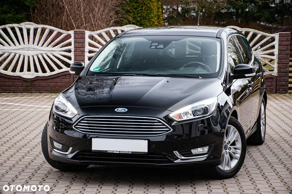 Ford Focus 1.5 EcoBoost Titanium Business - 27