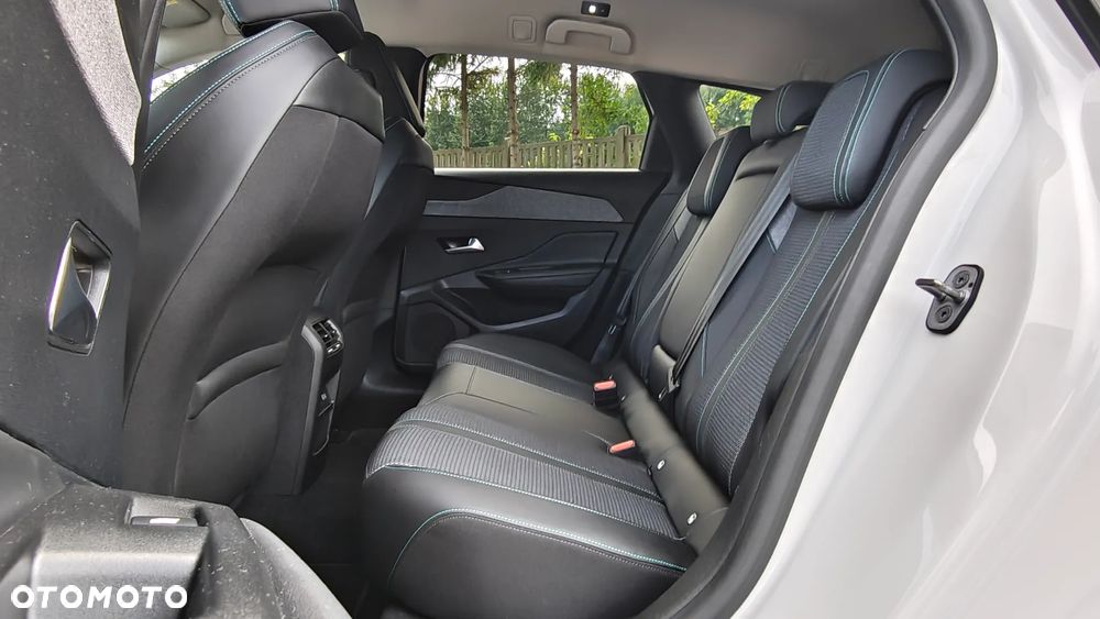 Peugeot 308 BlueHDi 130 EAT8 Allure Pack - 8