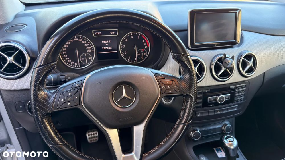 Mercedes-Benz Klasa B 180 - 6