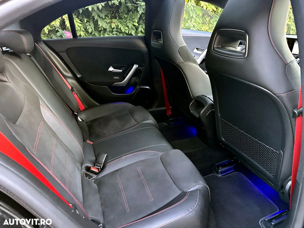 Mercedes-Benz CLA AMG 45 S 4Matic+ AMG Speedshift 8G-DCT - 14