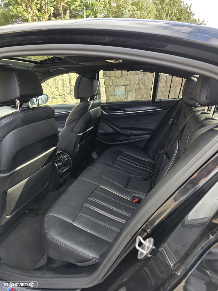 BMW 530 e Pack Desportivo M - 20