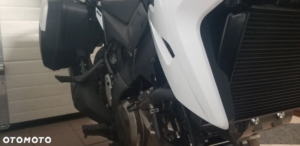 Suzuki V-STROM - 6
