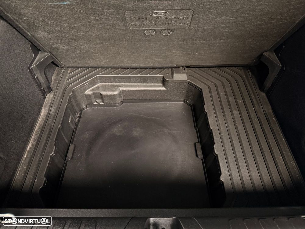 Ford Puma 1.0 EcoBoost MHEV ST-Line X - 32