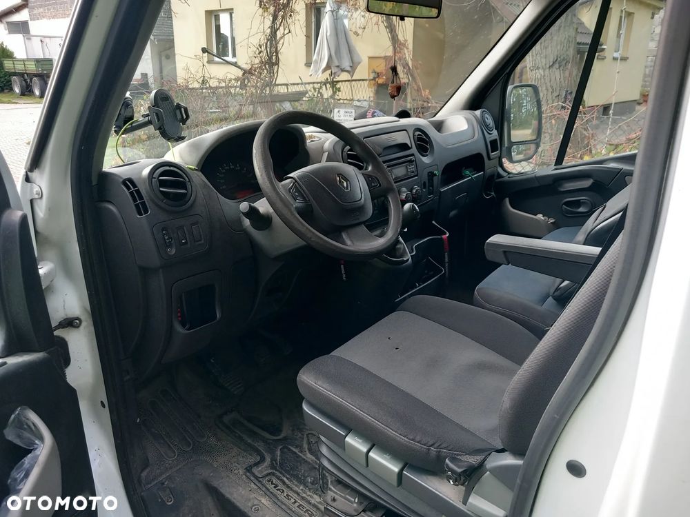 Renault Master - 6