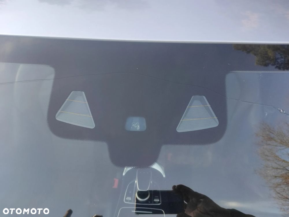 Mercedes-Benz Klasa C 250 CDI BlueEff 4-Matic Avantgarde - 24