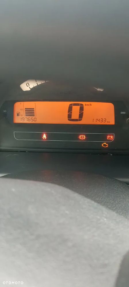 Citroën C3 1.1i First - 7