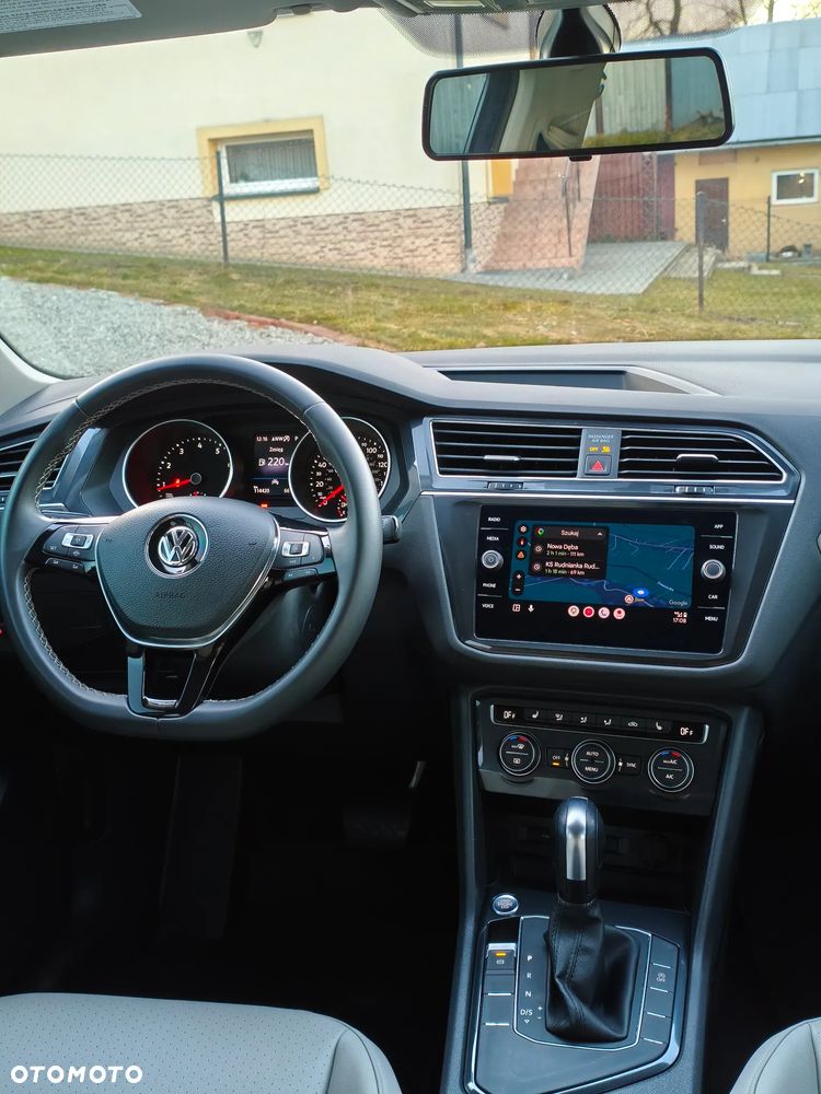 Volkswagen Tiguan Allspace - 19