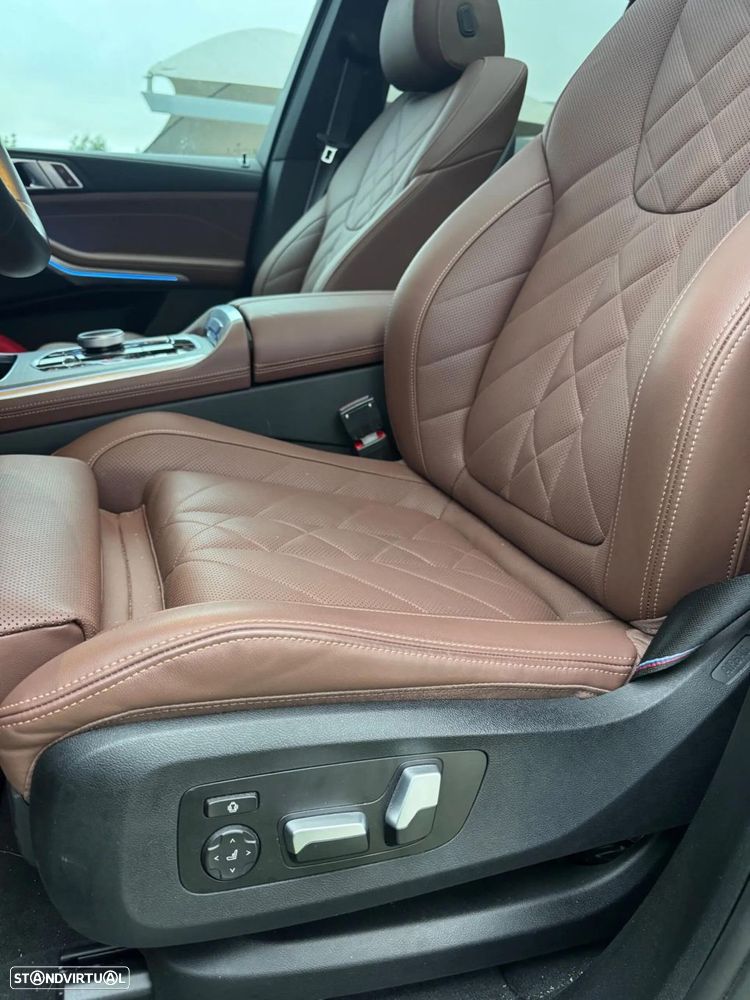 BMW X5 50 e xDrive Pack M Desportivo Pro - 43