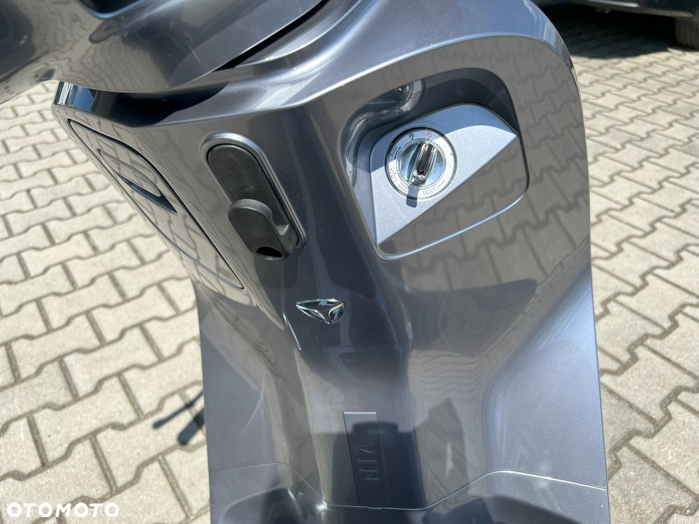 iamelectric Yadea C1S - 10