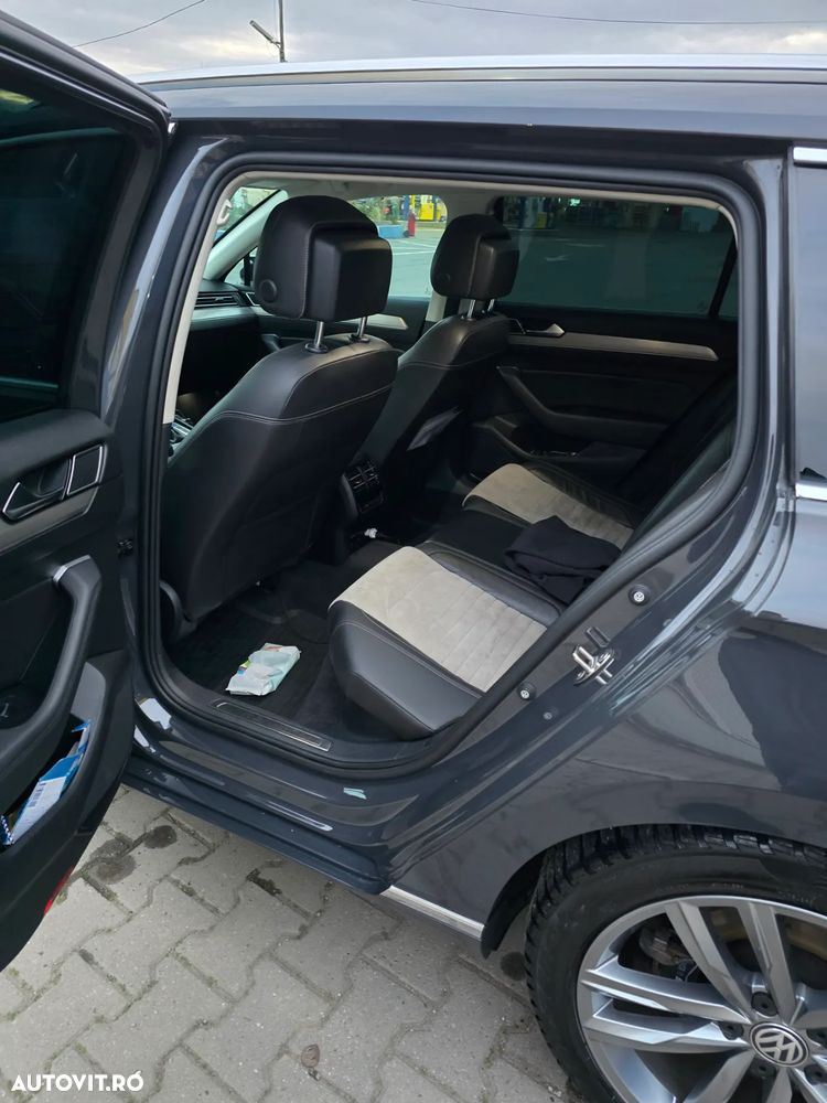 Volkswagen Passat Variant 2.0 TDI DSG 4Motion Highline - 7