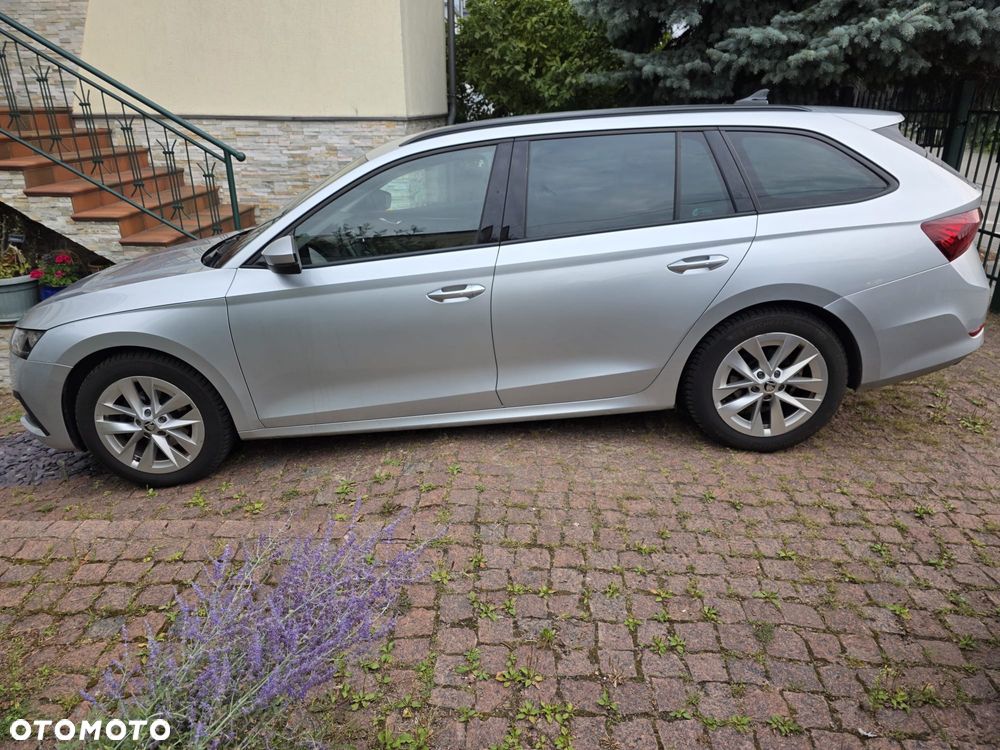 Skoda Octavia - 2