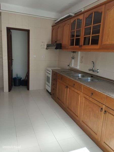 Arrendo T1 em Setubal - Grande imagem: 2/8