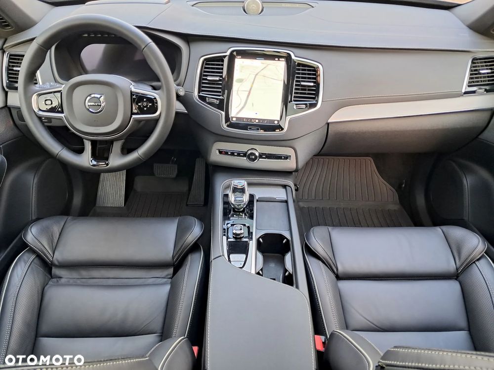 Volvo XC 90 T8 AWD Plug-In Hybrid Ultimate Dark 7os - 10