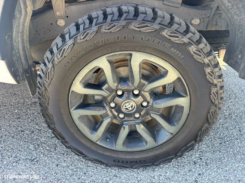 Toyota HILUX 2.8 204cv - 4 LUG - GPS - CÂMERA - 46