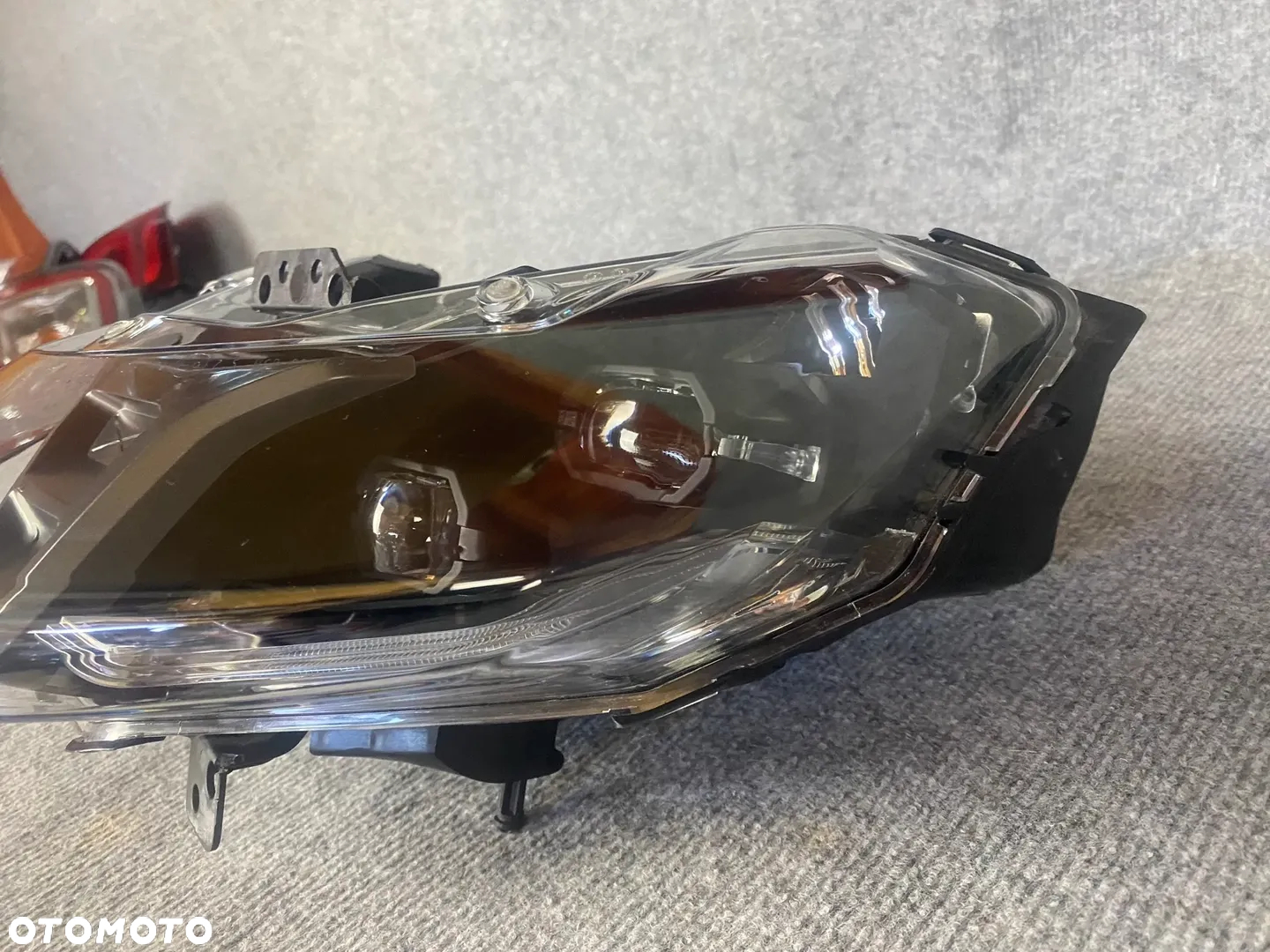 REFLEKTOR LAMPA PRZEDNIA PRZÓD - BMW CE 04 CE04 FULL LED - 2