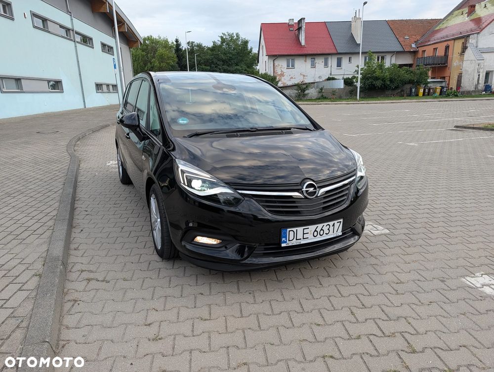 Opel Zafira Tourer 2.0 CDTI ecoFLEX Start/Stop Business Innovation - 4