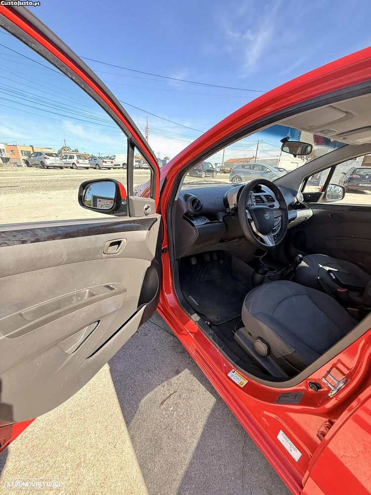 Chevrolet Spark 1.0 L Bi-Fuel - 3