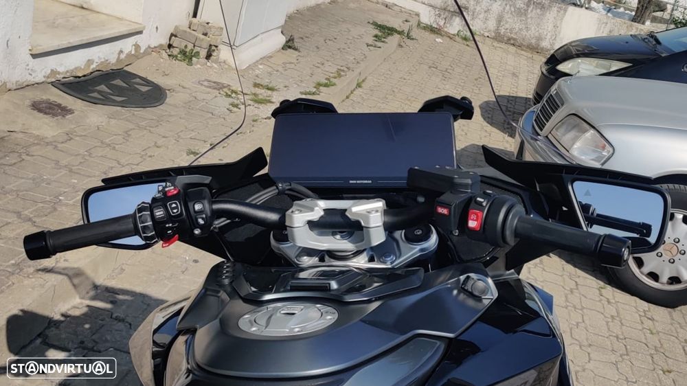 BMW R 1300 RT Triple Black - 11