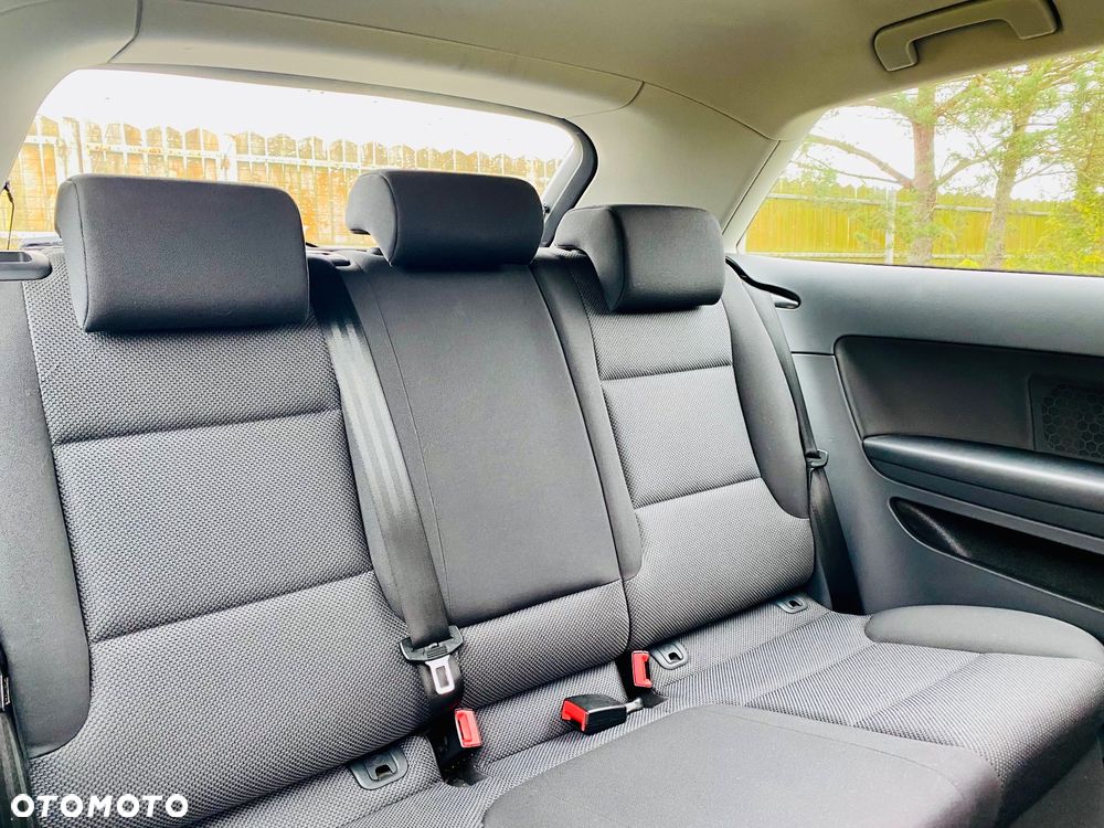 Audi A3 3-drzwiowe 1.2 TFSI Ambiente - 39