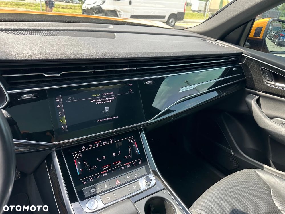 Audi Q8 55 TFSI mHEV Quattro Tiptronic - 15