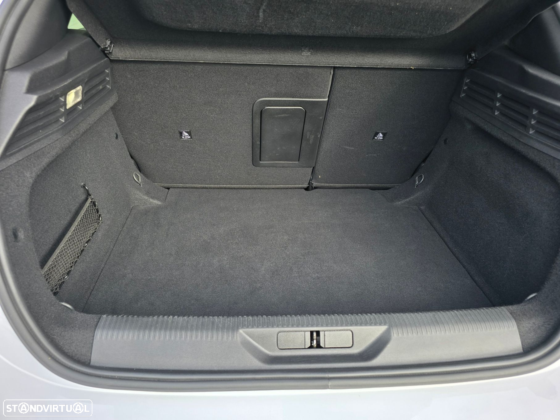 Peugeot 308 1.2 PureTech Allure Pack - 44