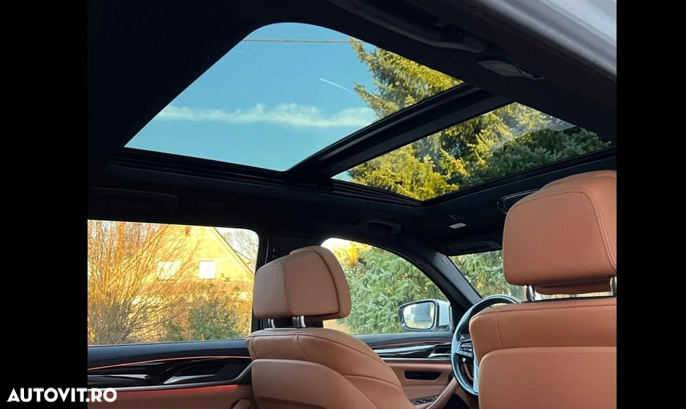 BMW Seria 5 540i xDrive Touring Aut. Luxury Line - 9