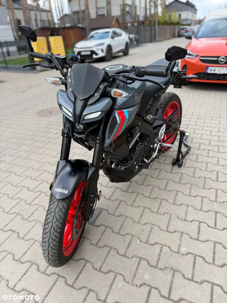 Yamaha MT - 1