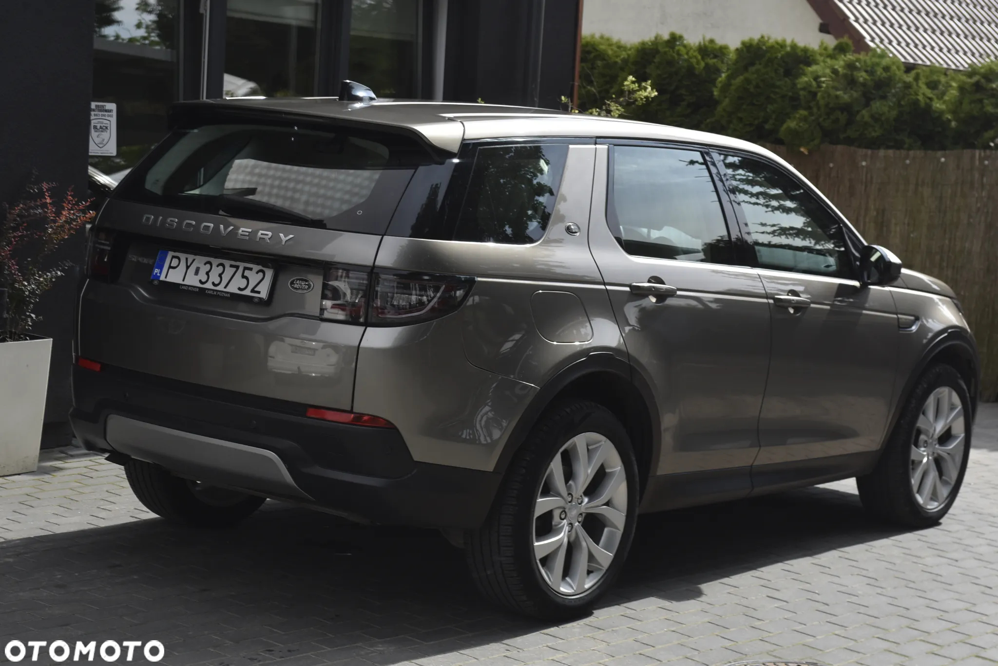 Land Rover Discovery Sport - 3
