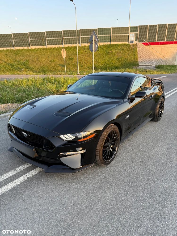 Ford Mustang - 16