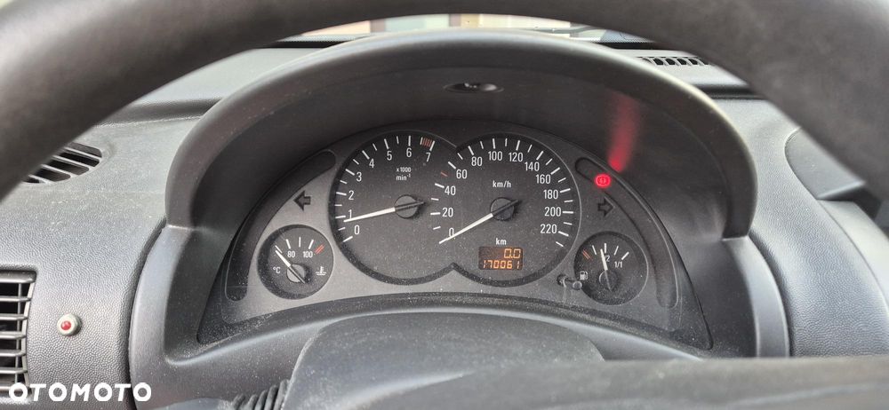 Opel Corsa 1.0 12V Base / Start - 6